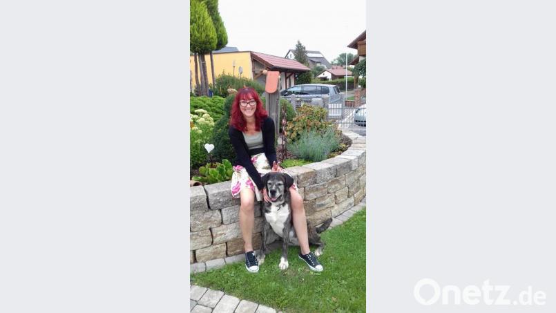 Ihre geliebte Vierbeinerin &quot;Sina&quot; gibt Kathrin Schidla aus Schwarzenfeld Kraft. Bild: doa