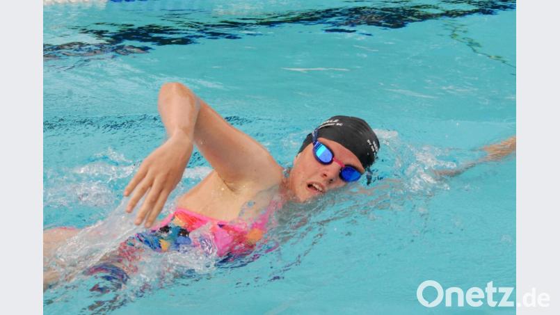 Kathrin Bachmeier verpasste bei den bayerischen Langstrecken-Meisterschaften knapp eine Medaille. Über 800 Meter Freistil belegte die 18-Jährige vom Tirschenreuther Schwimm-Club den vierten Platz. Bild: gb