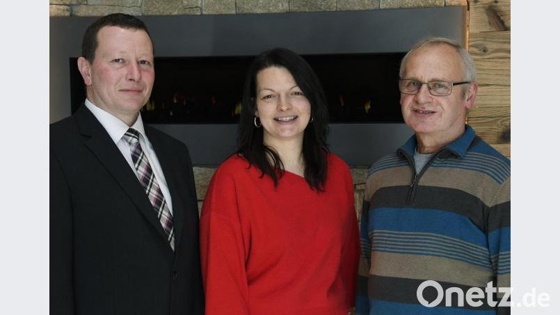 Die Delegierten: (von links) Uwe Herrnann, Ulrike Höllriegl und Hans Dehling. Bild: Petra Hartl