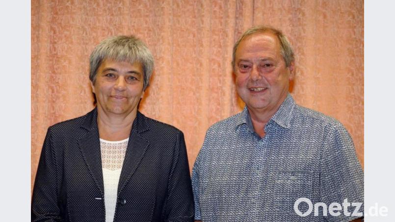 Die beiden KAB-Kreisvorsitzenden Daniela Ernstberger und Hermann Stadler freuen sich auf die Podiumsdiskussion mit den Weidener Stadtratsfratkionen im Pfarrheim St. Johannes. Bild: Kunz