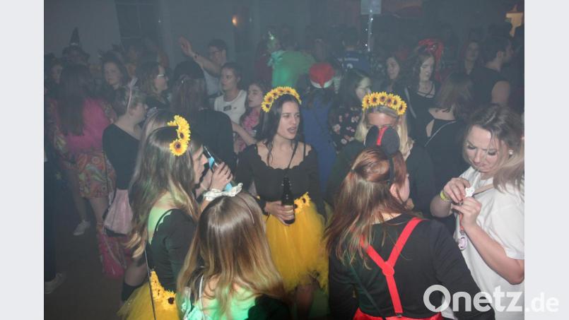 Viele märchenhafte Kostümierungen gab es beim &quot;Woundara Fasching&quot; zu sehen. Bild: kro