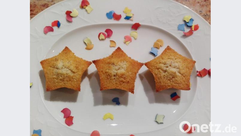 Fast zu schade zum Vernaschen sind die Mandel-Muffins. Schnell gezaubert nach einem Rezept von Sterneköchin Léa Linster. Bild: Stephanie Hladik