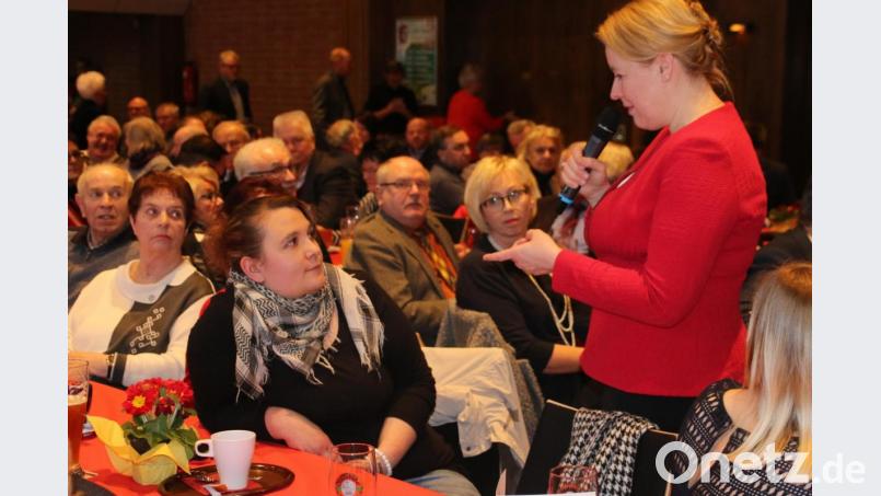 Beim Bad in der Menge fühlt sich Franziska Giffey pudelwohl. Bild: jrh