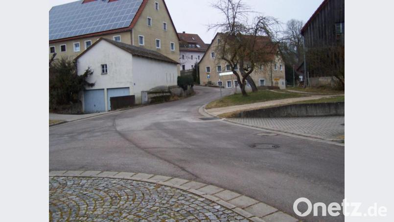 Der Kreuzungsbereich zwischen Unterachtel und Oberachtel wird umfassend erneuert. Bild: rrd