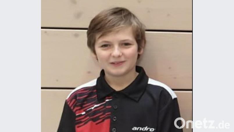 Moritz Schießl war der überragende Nabburger Spieler beim 7:3-Sieg der Jungen IV über Wernberg. Er gewann sowohl das Doppel an der Seite von Alexander Irlbacher, als auch alle seine drei Einzel. Bild: tob
