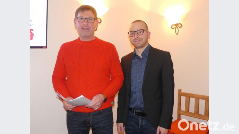 Richard Plössner (links) und Michael Brüchner stellen sich Fragen zum Klimaschutzpaket 2030 der Bundesregierung und zu den jüngsten Änderungen zu Betriebsrenten. Bild: rn