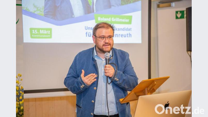 Bürgermeisterkandidat Hans Walter erläuterte, wie er die Gemeinde Kastl in die Zukunft führen möchte. Bild: soj