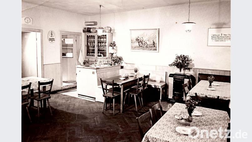 In der Gastwirtschaft &quot;Zur Post&quot; wurde am 12. März 1950 der Handwerker- und Gewerbeverein Kirchenthumbach gegründet. Dabei entstand auch die Idee, jeden Mittwoch einen Gesellschaftsabend abzuhalten. Repro: ü