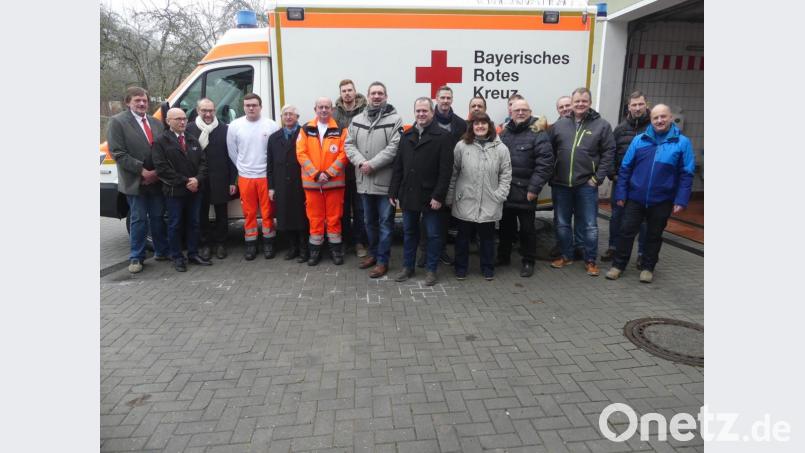 Peter Lischker und Reinhard Maul (von links) wünschen einen baldigen Ersatzbau für die nahezu 30 Jahre alte Rettungswache. Bild: rn