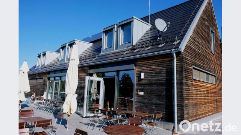 Das Hexenhäusl am Rußweiher ist eine Info-Stelle für Wanderer. Bild: do