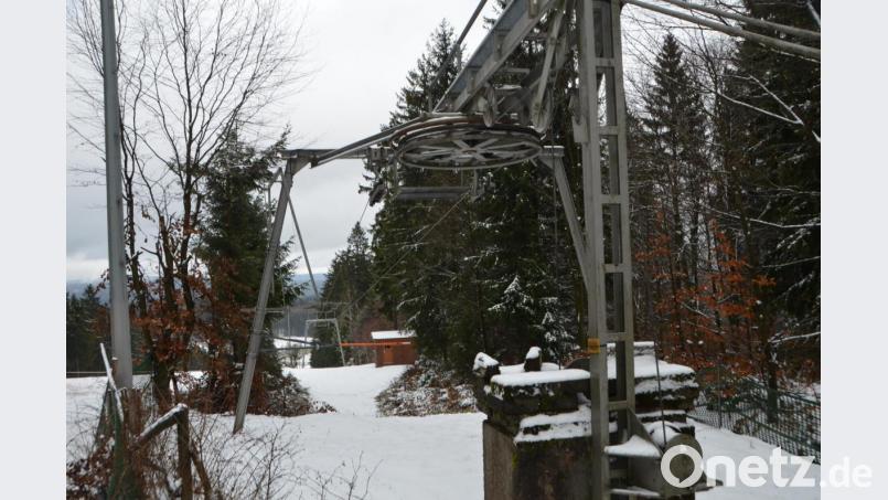 Heuer wurden nicht einmal die Bügel in die Liftanlage eingehängt. Die Aussichten waren einfach zu schlecht. Bild: dob