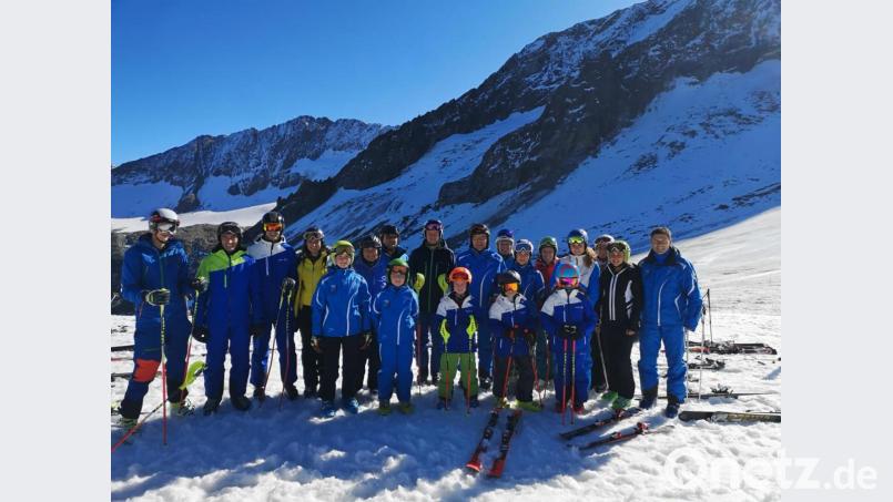 Das Vohenstraußer Rennteam war zum Training auf dem Stubaier Gletscher. Doch auch hier liegt wenig Schnee. Bild: dob