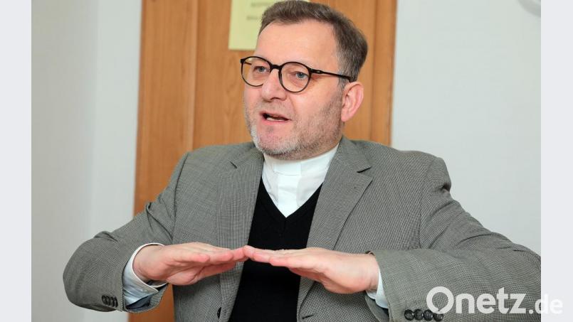 &quot;Je weniger religiös eine Gesellschaft ist, desto weniger ist sie menschlich.&quot; Pfarrer Markus Brunner Bild: Wolfgang Steinbacher