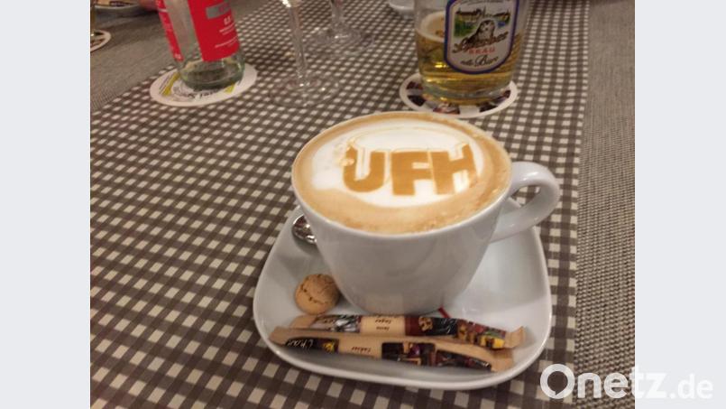 Das Logo der Unternehmerfrauen auf einem Cappuccino. Bild: Falk, Sabine