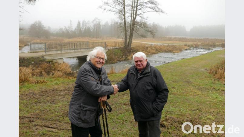 Gumpenspeicher: Dr. Klaus Arbter (links) Manfred Riebl (rechts) Bild: tr