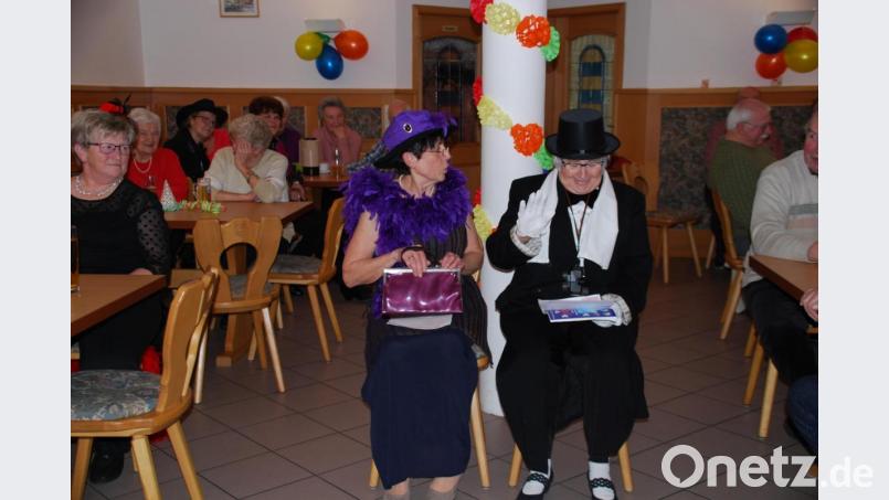 Emma und Otto im Theater. Bild: enz