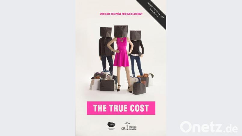 Im Film &quot;The True Cost&quot; geht es vor allem um Kleidung, die Menschen, die sie herstellen und die Auswirkungen industrieller Produktion auf die Umwelt. Bild: hka