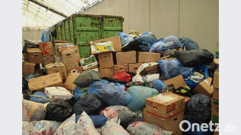Die Organisatoren von Space-Eye planten ursprünglich mit einem Hilfstransport nach Weihnachten – dass es am Ende 14 große Lkw-Ladungen mit insgesamt rund 130 Tonnen wurden, sprengte alle Erwartungen. Bild: exb