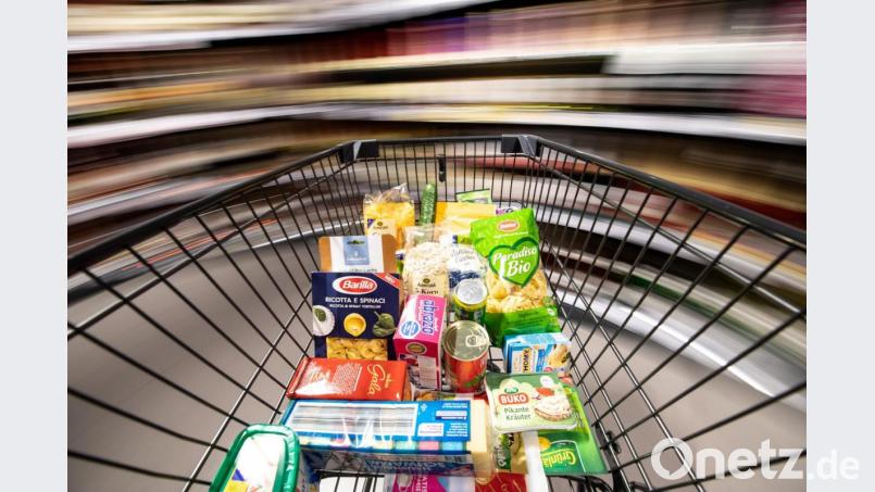 Die großen Handelsketten wie Rewe und Edeka haben zuletzt besser abgeschnitten als die Discounter. Foto: Fabian Sommer/dpa Bild: Fabian Sommer