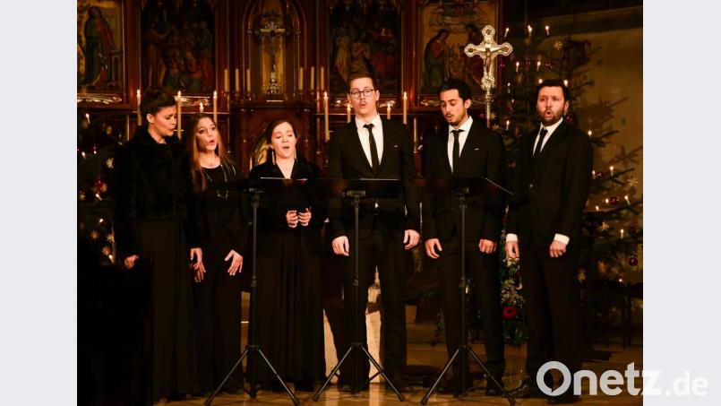 Das Regensburger Vokalensemble &quot;StimmGold&quot; gastierte in der Nabburger Stadtpfarrkirche. Bild: Freya Stoeckl