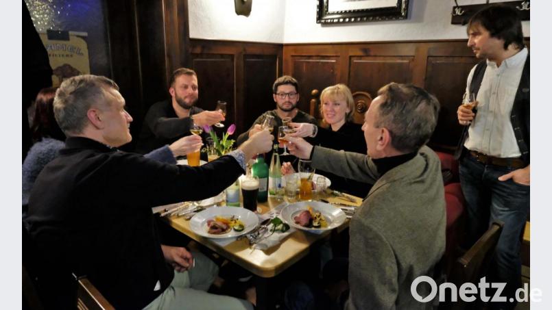 Beim dritten Durchgang gibt es Roastbeef zum feinen Whisky. Bild: twi
