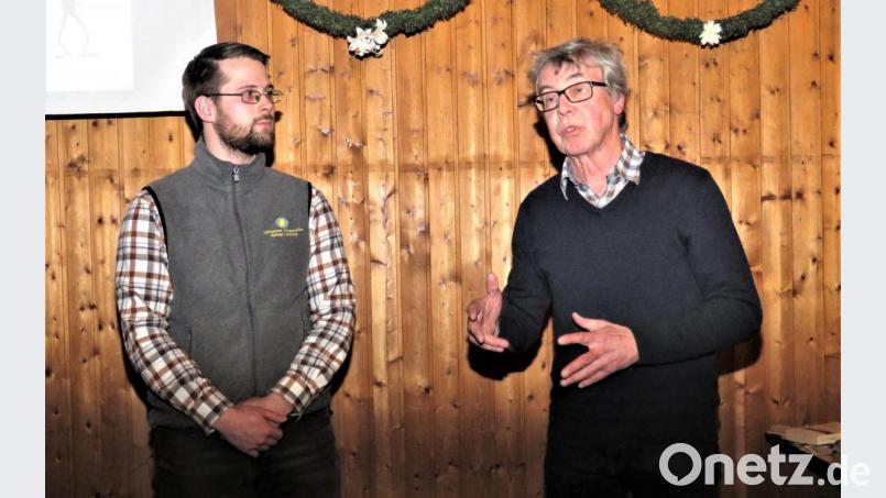 BN-Kreisvorsitzender Josef Siller begrüßte Markus Martini (von rechts) als einen kompetenten Referenten. Bild: ubb