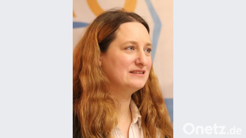 Kathrin Birner von der AG Sozialer Zusammenhalt: „Wir von SURO 2030 sehen unsere soziale Verantwortung auch in der Kommunalpolitik und wollen das Leben in der Stadt für alle Einwohner lebenswerter machen!“ Bild: mfh