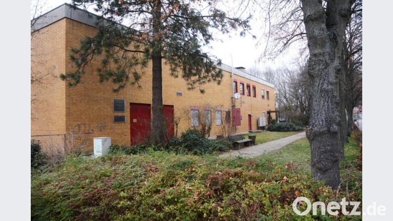 Um die Nutzungsänderung im ehemaligen Telekom-Gebäude an der Schweigerstraße ging es im Bauausschuss. Bild: Gabi Schönberger