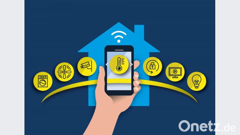 Im Smart Home sind intelligente Endgeräte miteinander vernetzt und lassen sich per Telefon oder Sprachsteuerung bedienen. Bild: Britta Kussin/dpa