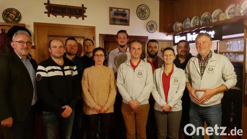 Von links nach rechts:
Rudolf Schopper, Manuel Bauer, Christian Staff, Christian Punzmann, Sabine Gruber, Philipp Kurth, Markus Kulikow, Patrick Uhl, Christina Bäumler, Markus König und Walter Trauner Bild: tok