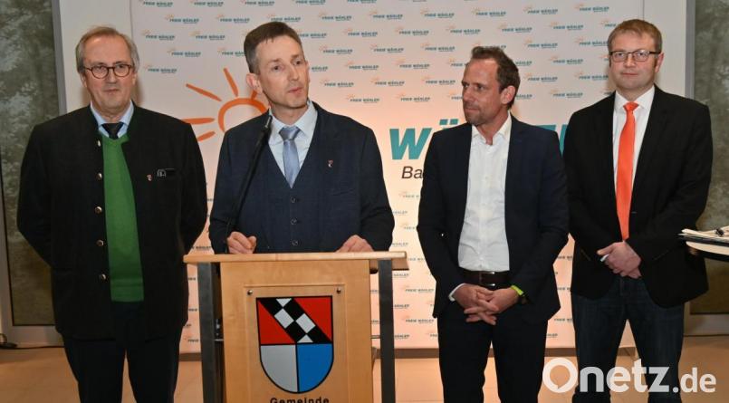 Beim Besuch in Ursensollen (von links): Bürgermeister Franz Mädler, FW-Bürgermeisterkandidat Albert Geitner, Umweltminister Thorsten Glauber und der FW-Landratskandidat Hans Martin Grötsch. Bild: gf