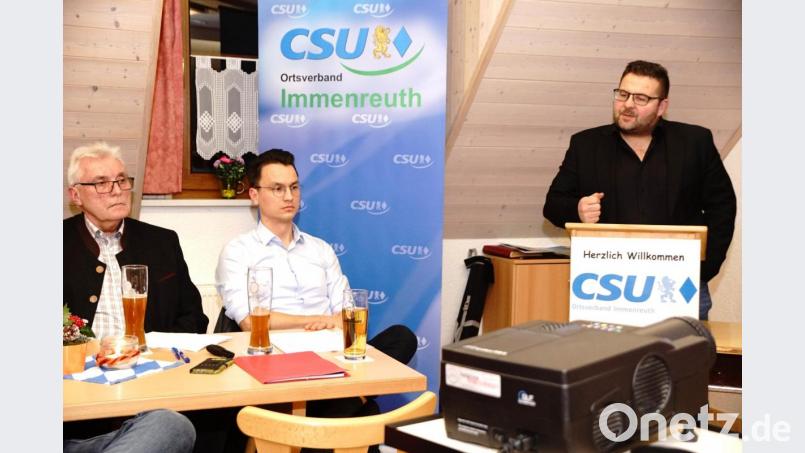 Für die Immenreuther CSU ist der Kommunalwahlkampf eine sachliche Auseinandersetzung mit den Themen. Dieser Grundsatz prägte die erste Wahlversammlung am Samstag im voll besetzten Ahornberger Feuerwehrgerätehaus. Bild: bkr