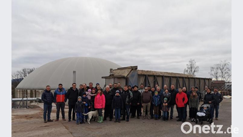 Enorme Resonanz fand die Einladung zur Besichtigung der Biogasanlage in Thomasgschieß. Bild: gz