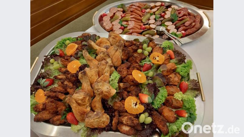 Bayerische Köstlichkeiten verwöhnen den Gaumen beim Freundschaftsdinner. Bild: kök