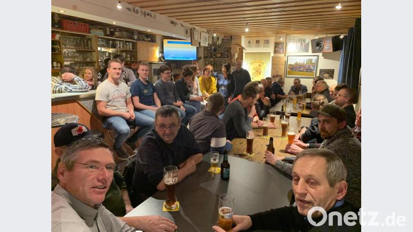 Bürgermeisterkandidat Reinhard Sollfrank (links) hat klare Vorstellungen von seiner Amtsführung: Er will mit den Bürgern reden, vor allem aber zuhören und vermehrte echte Präsenz im Landrichterschloss zeigen. Bild: bey