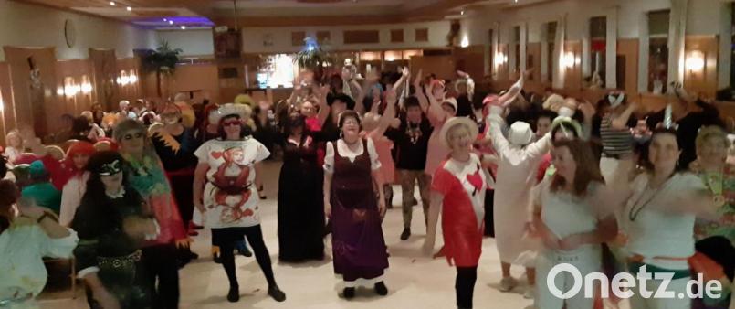 Weiberfasching SV Loderhof/Sulzbach. Bild: dod