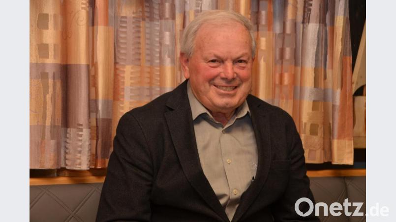 Johann Gösl führt die FDP/UW-Stadtratsliste an und steht mit seinen Parteimitgliedern für demokratische Meinungsvielfalt. Bild: dob