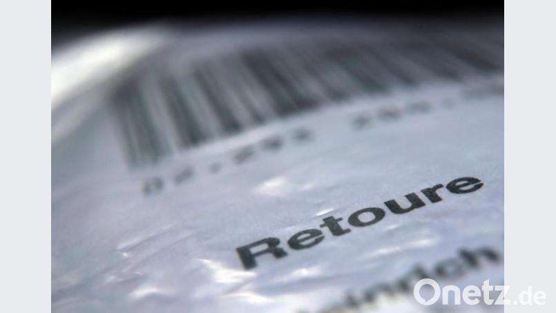 Mit den Gesetzesplänen des Bundesumweltministeriums soll der "Trend zum Wegwerfen funktions- und gebrauchsfähiger Ware" gestoppt werden. Nach Angaben des Ministeriums nimmt die Vernichtung von Retour- und Überhangware sowohl im Online-Handel als auch im stationären Handel zu. Bild: Karl-Josef Hildenbrand/dpa