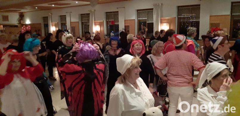 Weiberfasching SV Loderhof/Sulzbach. Bild: dod