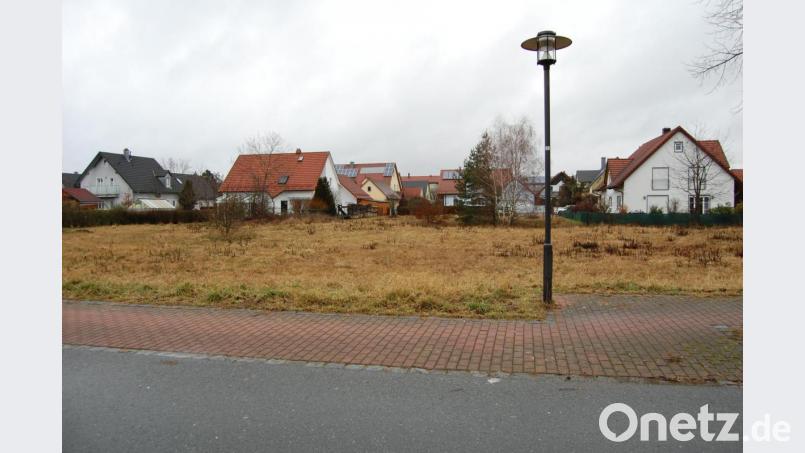 42 Baulücken gibt es in Altenstadt/WN. Die Gemeinde wünscht sich eine Bebauung dieser Flächen. Die Grundstücksbesitzer wollen aber nicht verkaufen.