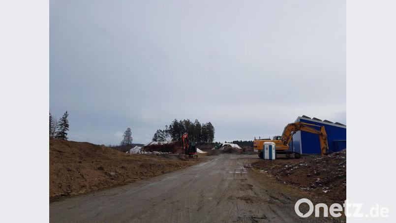 Die Erschließungsarbeiten im Gewerbegebiet „Hammermühle“ schreiten zügig voran. Bild: gi