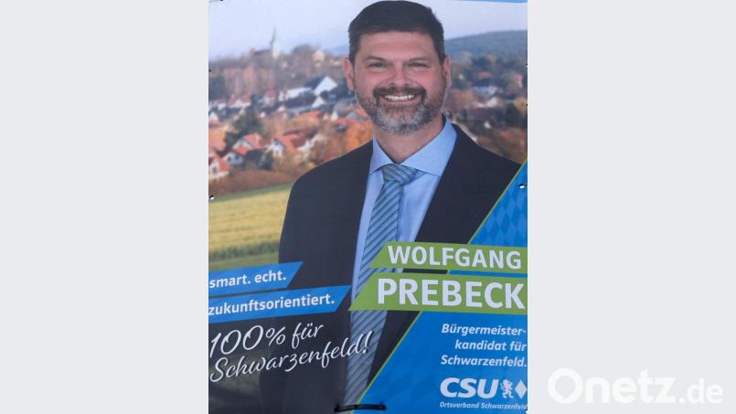 „100 Prozent für Schwarzenfeld“ verspricht CSU-Bürgermeisterkandidat Wolfgang Prebeck auf seinen Wahlplakaten. Bild: mab