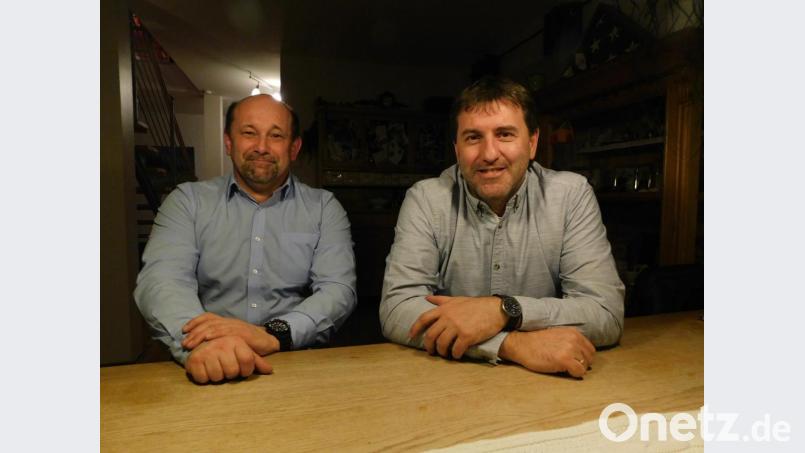 Die Brüder Manfred Plößner (links) und Ewald Plößner treten bei der Kommunalwahl am 15. März als Bürgermeisterkandidaten in Vorbach beziehungsweise Kirchenthumbach an. Bild: msh