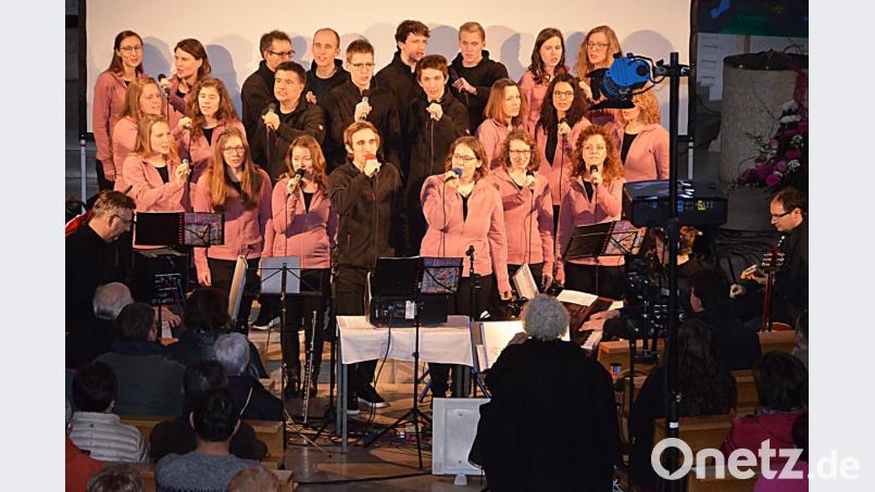 Der Evangelische Freundeskreises Hof will mit seinem Konzert in der katholischen Kirche Kirchenthumbach den Zuhörern Ängste nehmen und neuen Mut mit auf den Weg geben. Bild: ü