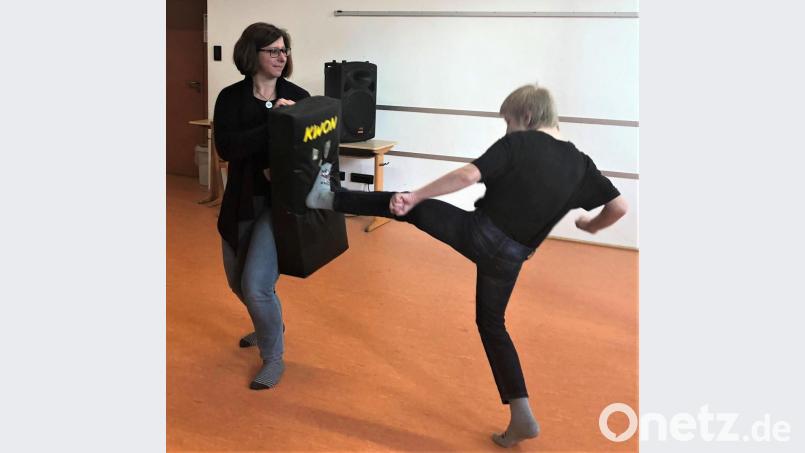 Selbstbehauptungs- und Selbstverteidigungskurs „Ich bin stark“ für die 5.Klasse der Grund- und Mittelschule Grafenwöhr Bild: rgr