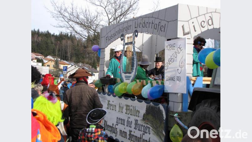 Der Faschingsumzug in Flossenbürg ist eine Riesengaudi. Am Samstag, 22. Februar, ist es wieder soweit. Bild: cro