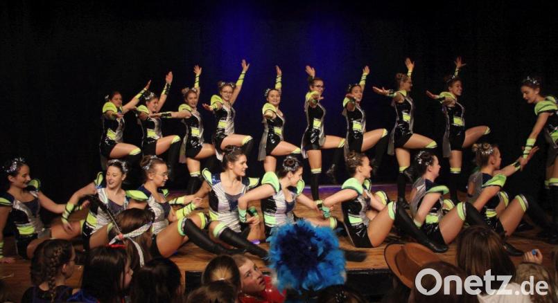 Beim Kinderfasching konnte man aus dem Vollen schöpfen. Ihren Beitrag leistete auch die Gruppe „Temptation“. Bild: wro