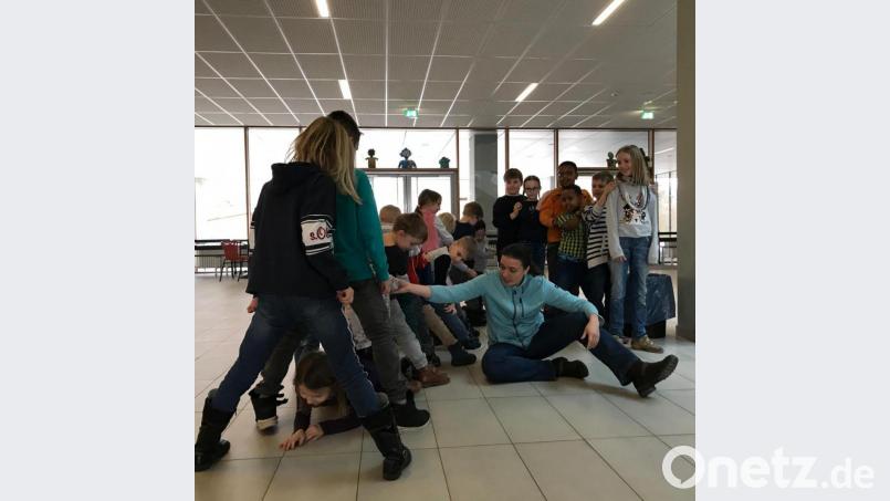 Viel Abwechslung wurden den Kindern beim Frauenfrühstück geboten. Bild: exb