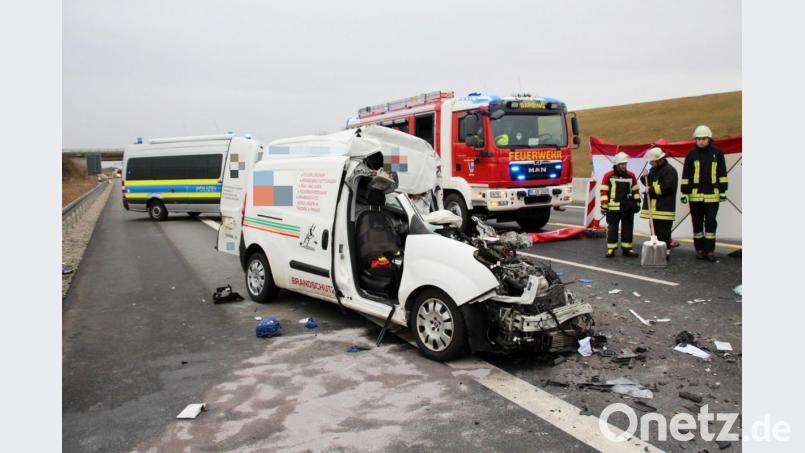 Erst am Donnerstag ist bei einem Auffahrunfall auf der A 3 bei Neutraubling eine Autofahrerin lebensbedrohlich verletzt worden. Bild: Alexander Auer