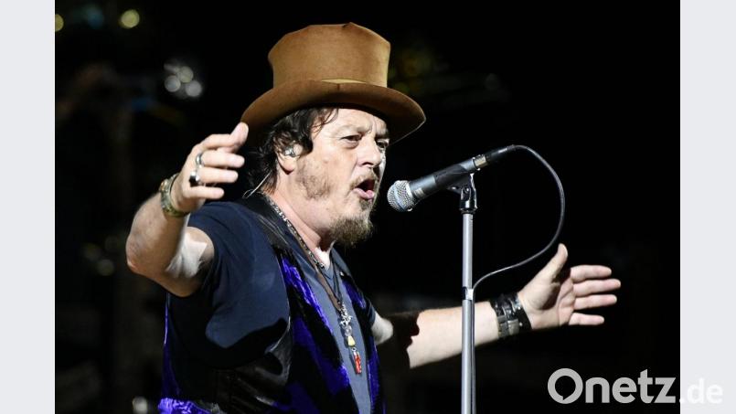 Als einer der wichtigsten Vertreter des italienischen Blues-Rock, zählt Zucchero zu den erfolgreichsten Künstlern seines Landes: Allein sein Album „Oro, incenso e birra“ hat sich weltweit mehr als 8 Millionen Mal verkauft. Bild: Hans Punz/APA/dpa